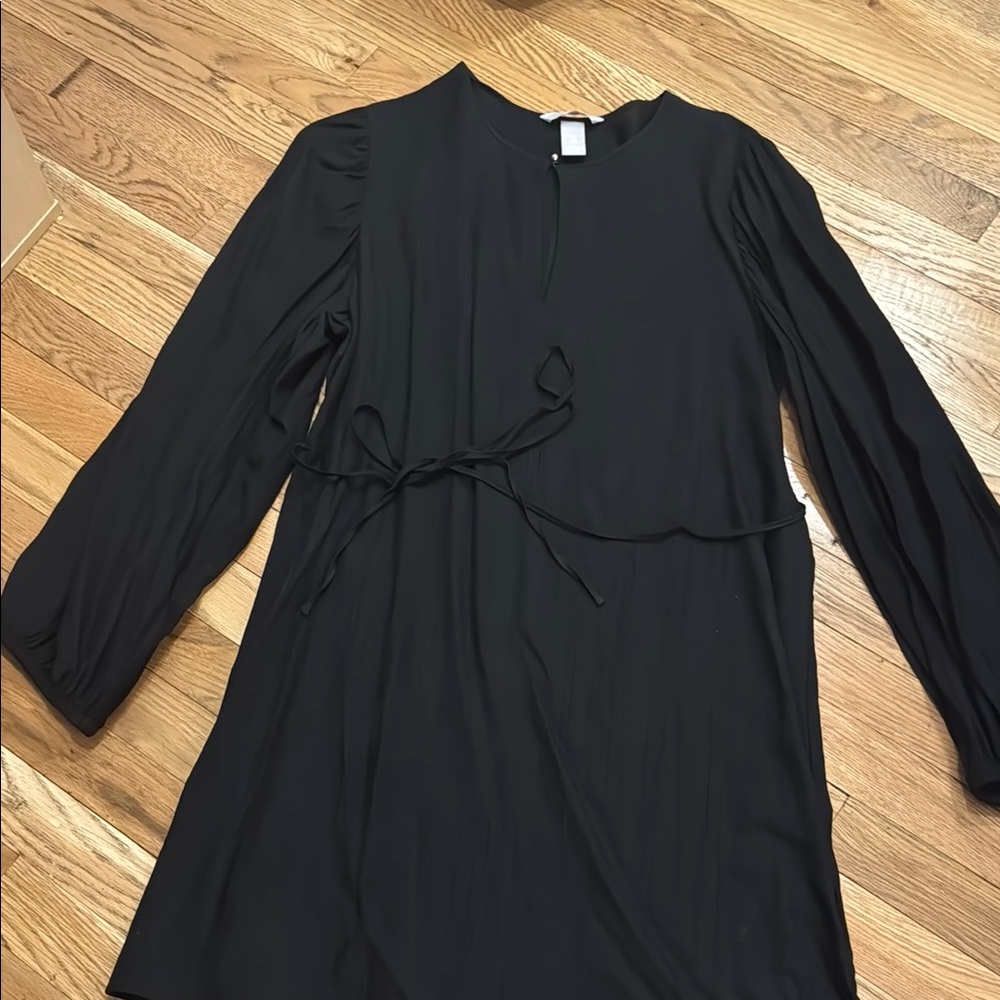 Elegant Black Dress